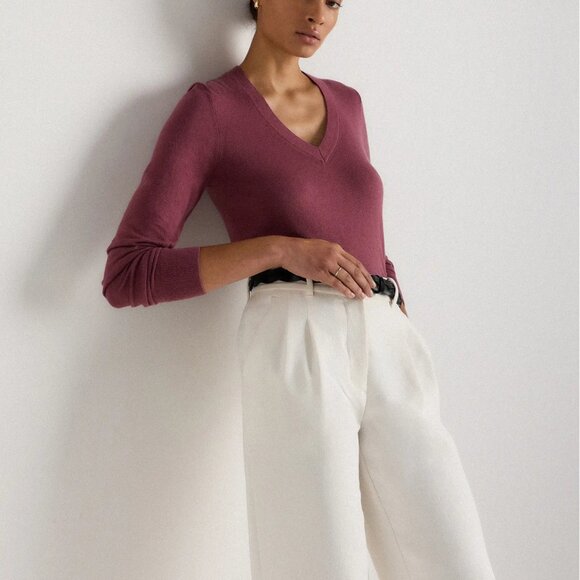 NWT Quince Lightweight Cotton Cashmere V-Neck Sweater, M, Crushed Berry Purple - Picture 5 of 8